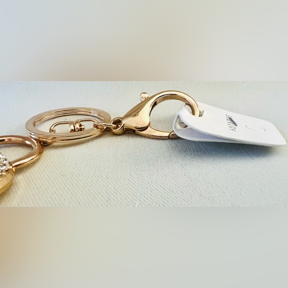 Elegant Gold-Toned, Rhinestone Heart w Keychain/Bag Charm - Picture 3 of 5